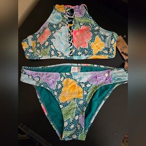 Womens Cremieux Floral High-Neck Bikini Set - Top Medium, Bottom Large